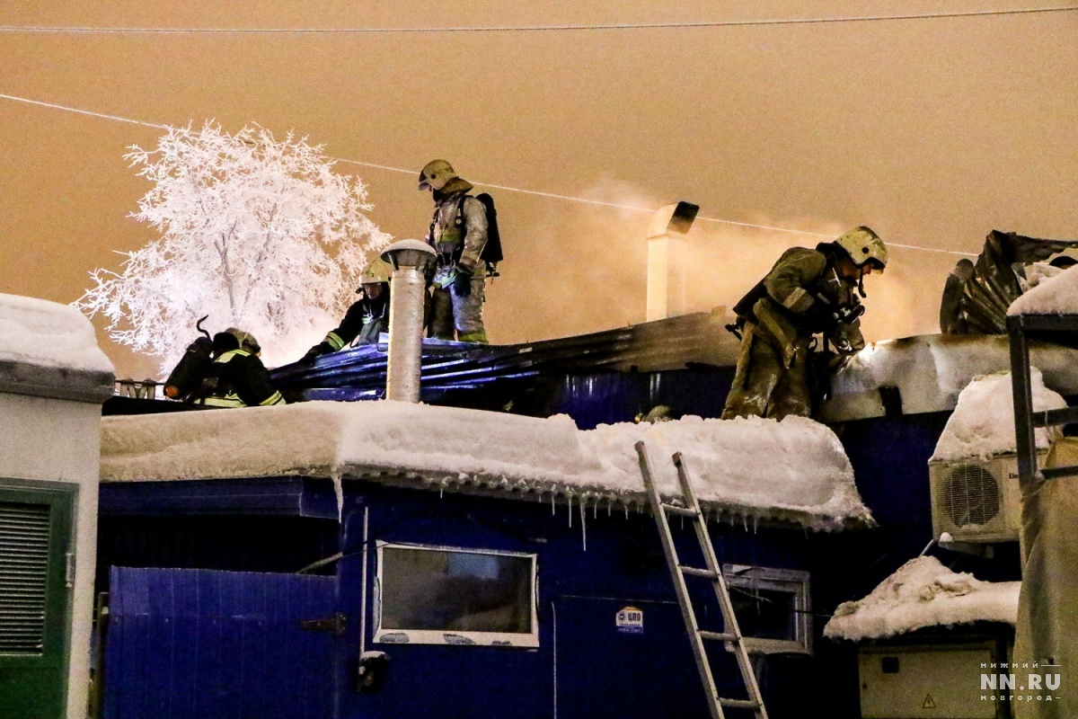 В Нижнем Новгороде на Средном сгорела 