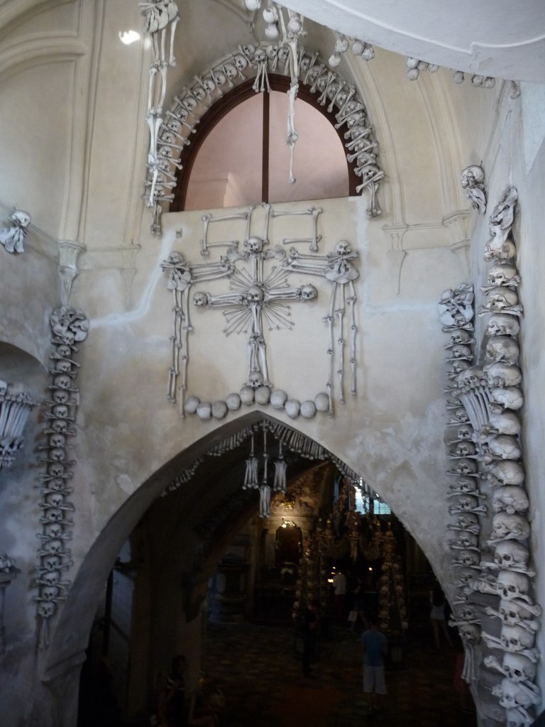 The coat of arms and the Crown of bones (The ossuary in Kutna Hora, near Prague) - , Kutna Hora, Prague, Longpost