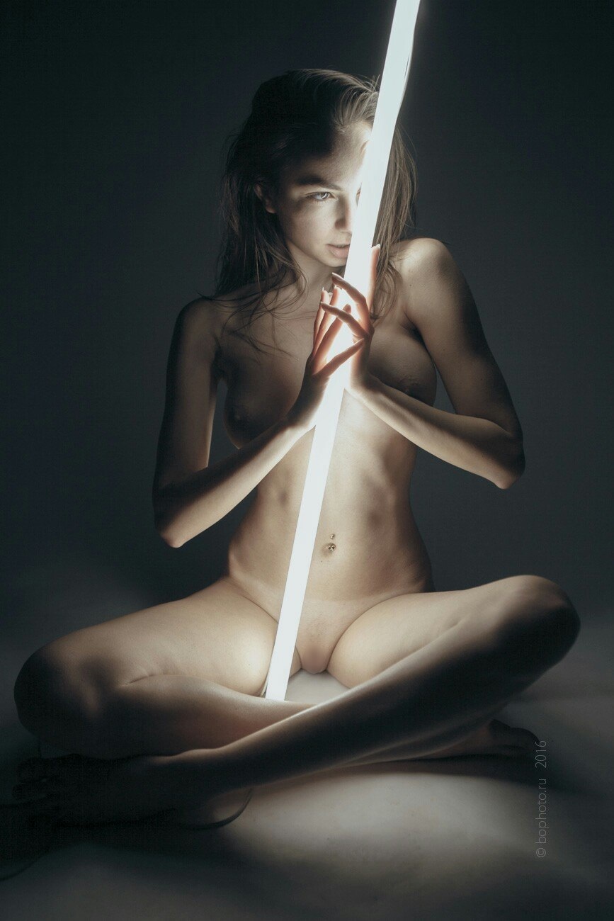 Alina Lee Nude