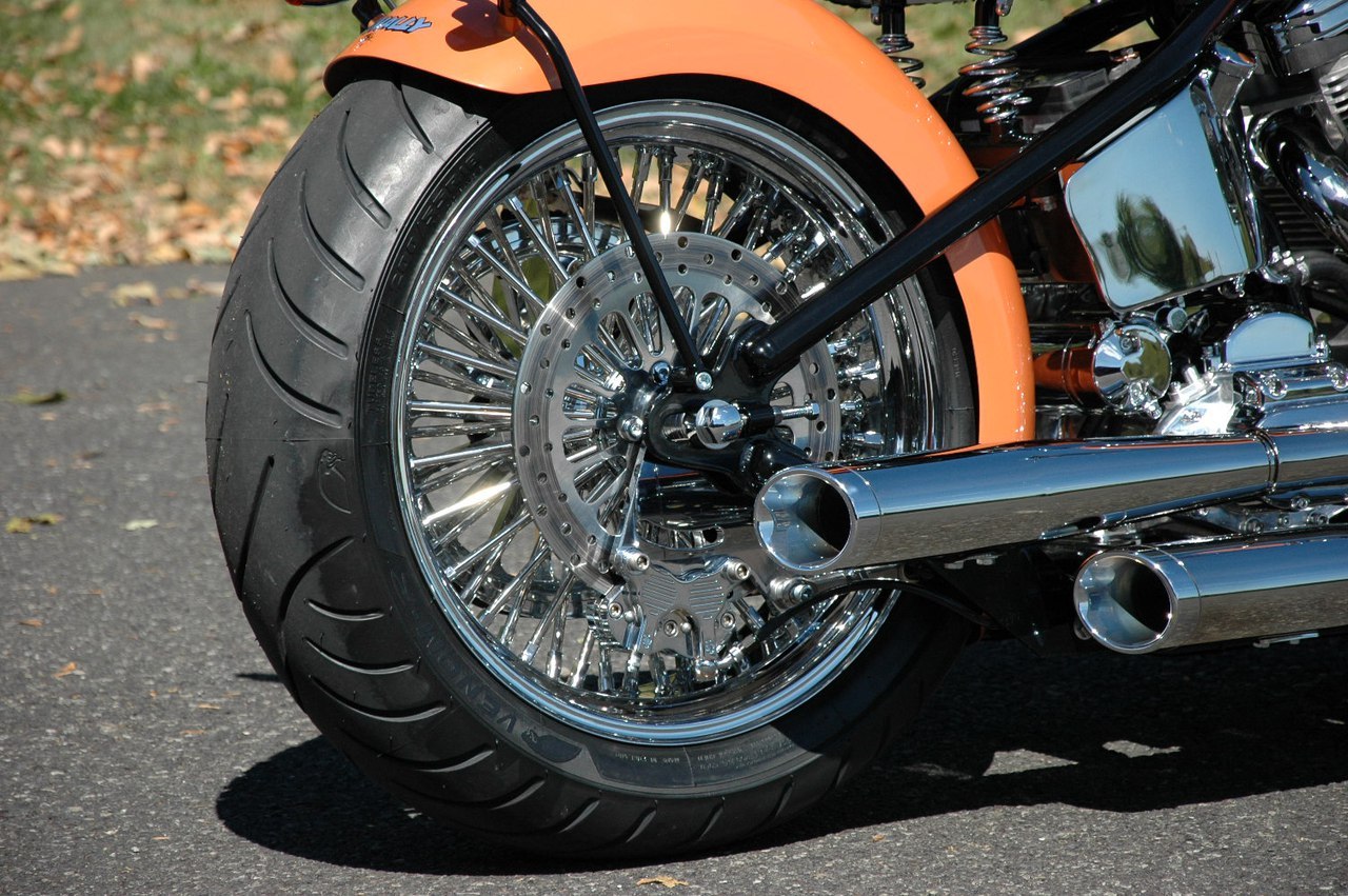 SPEEDSTER 200 TIRE BOBBER - Moto, Bobber, Castom, Chopper, Motorcycles, Longpost