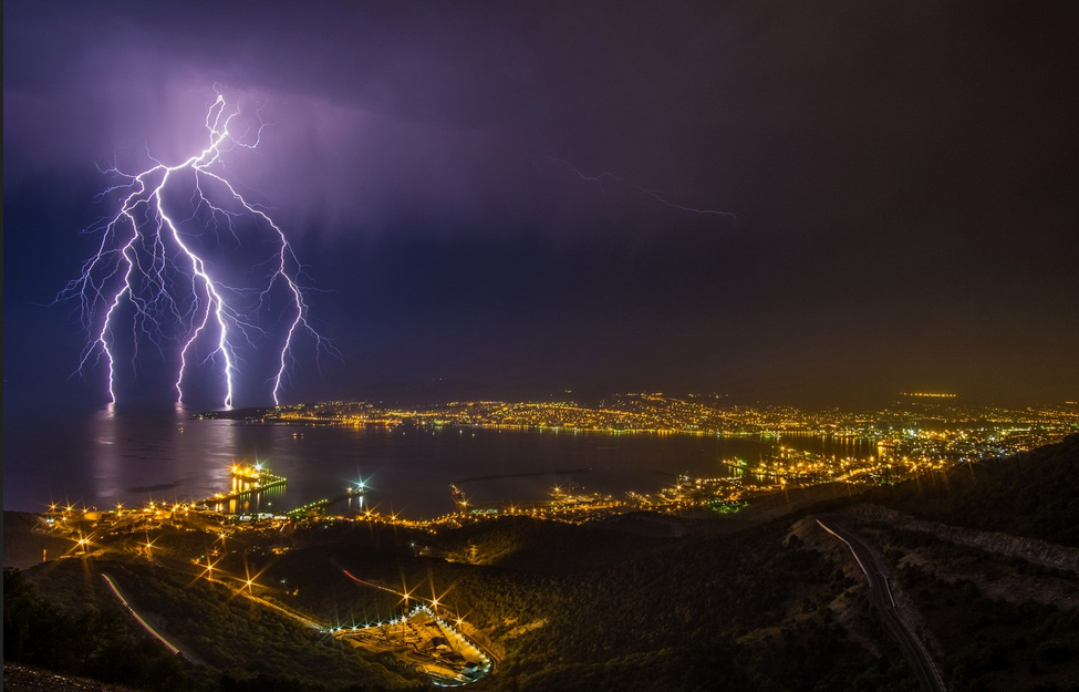 One of the twelve cities - heroes of Novorossiysk - Novorossiysk, Hero City, beauty, Russia, Longpost