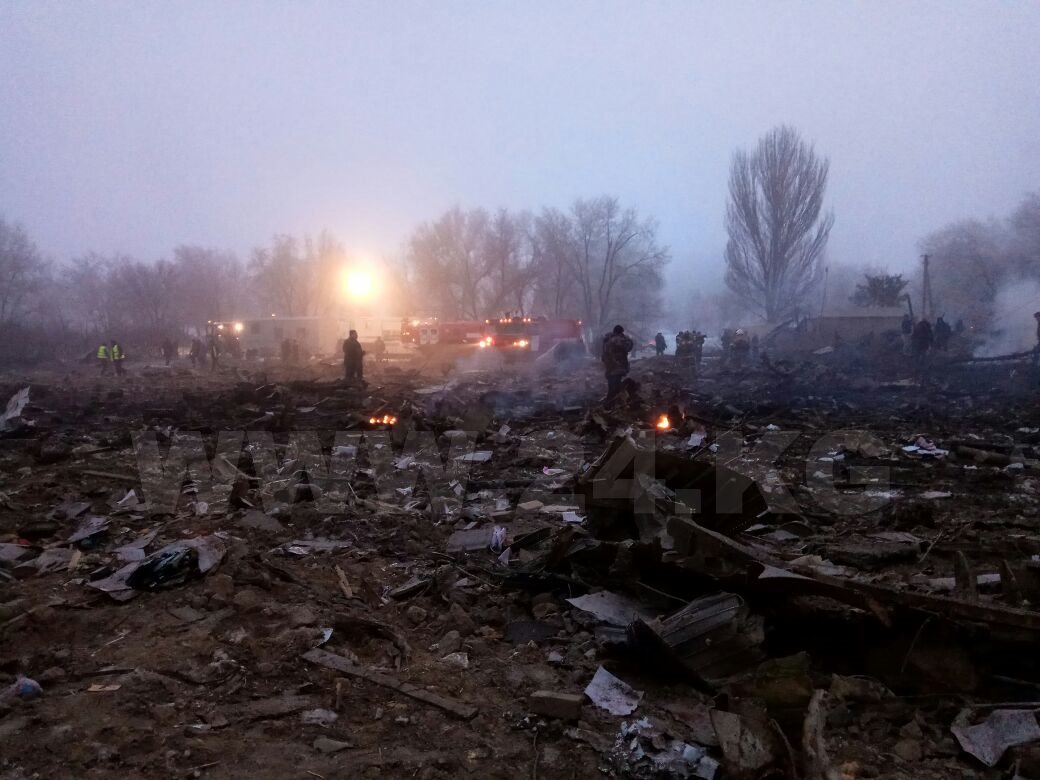 Boeing 747 crashes on residential buildings in Kyrgyzstan - Crash, Aviation, Airplane, Kyrgyzstan, Longpost