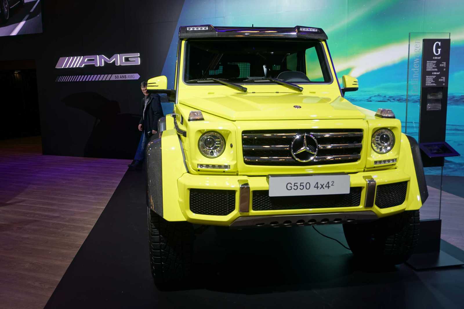 Автосалон в Монреале 2017 - Mercedes g 550, 4х4, Длиннопост