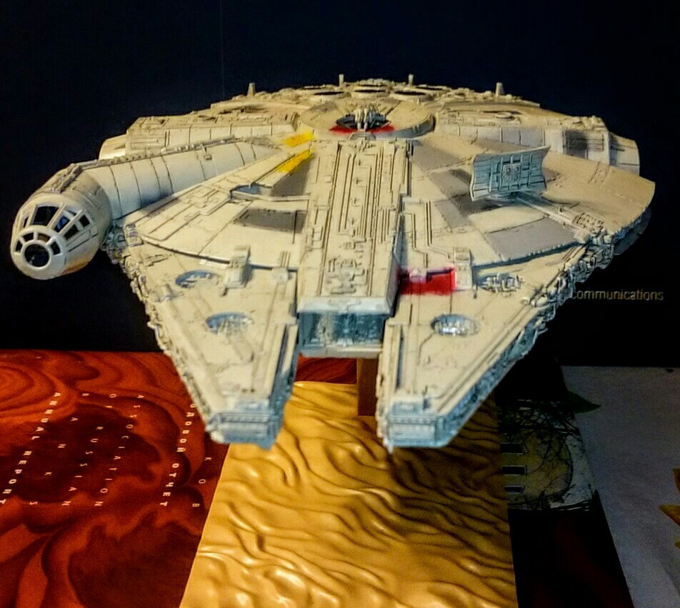 I shared - My, Falcon, Millennium falcon, Tanks, Star Wars, Prefabricated model, Photo on sneaker, Crooked hands, Longpost