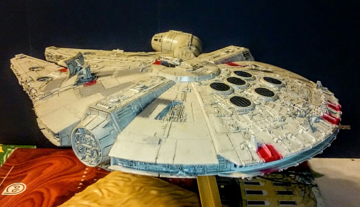 I shared - My, Falcon, Millennium falcon, Tanks, Star Wars, Prefabricated model, Photo on sneaker, Crooked hands, Longpost