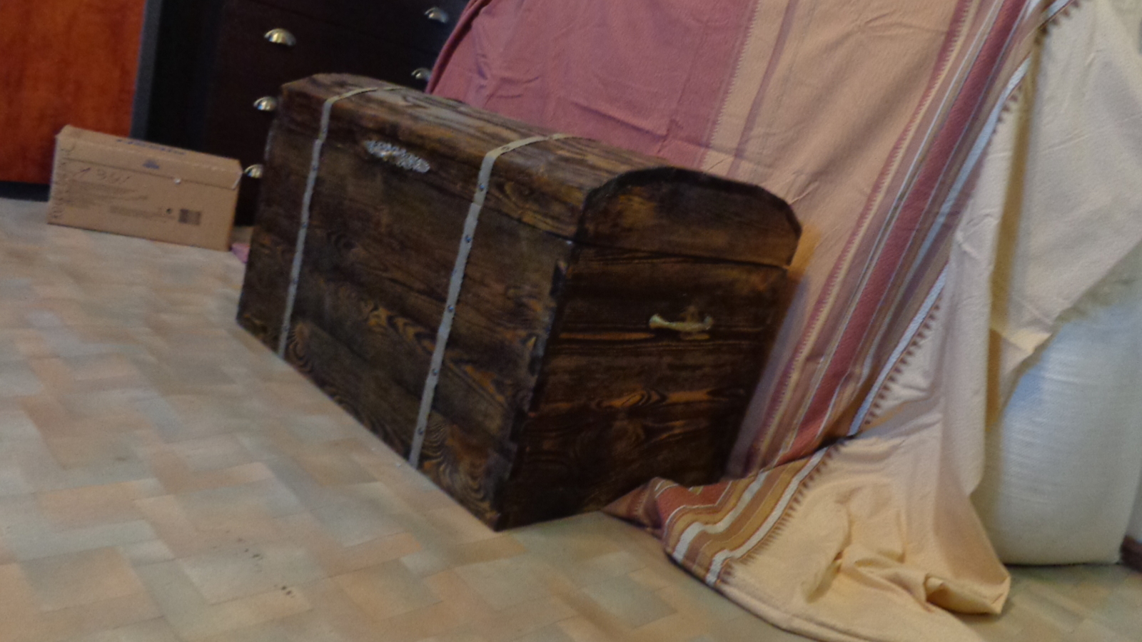 Antique stylized chest - My, Box, Tree, Longpost