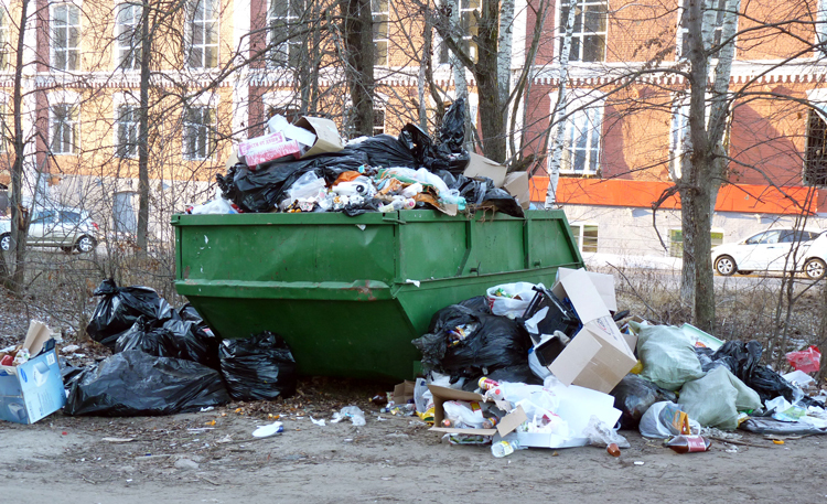 How is garbage collection in your yard? - My, Garbage, Courtyard, , Waste, Garbage bins