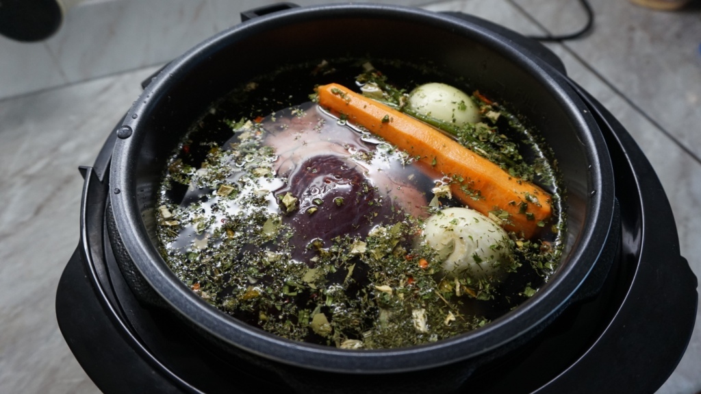 Deer heart in Yakut style with blackcurrant - My, Heart, Pressure cooker, Offal, Venison, Blackcurrant, Longpost