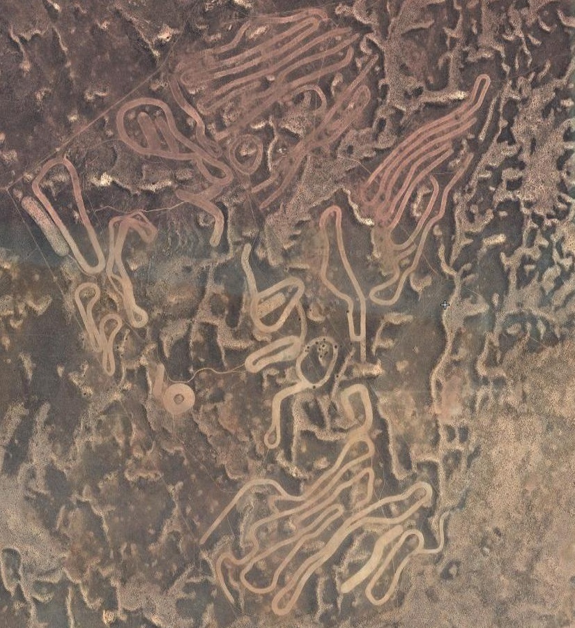 What's this? - Namib Desert, A circle