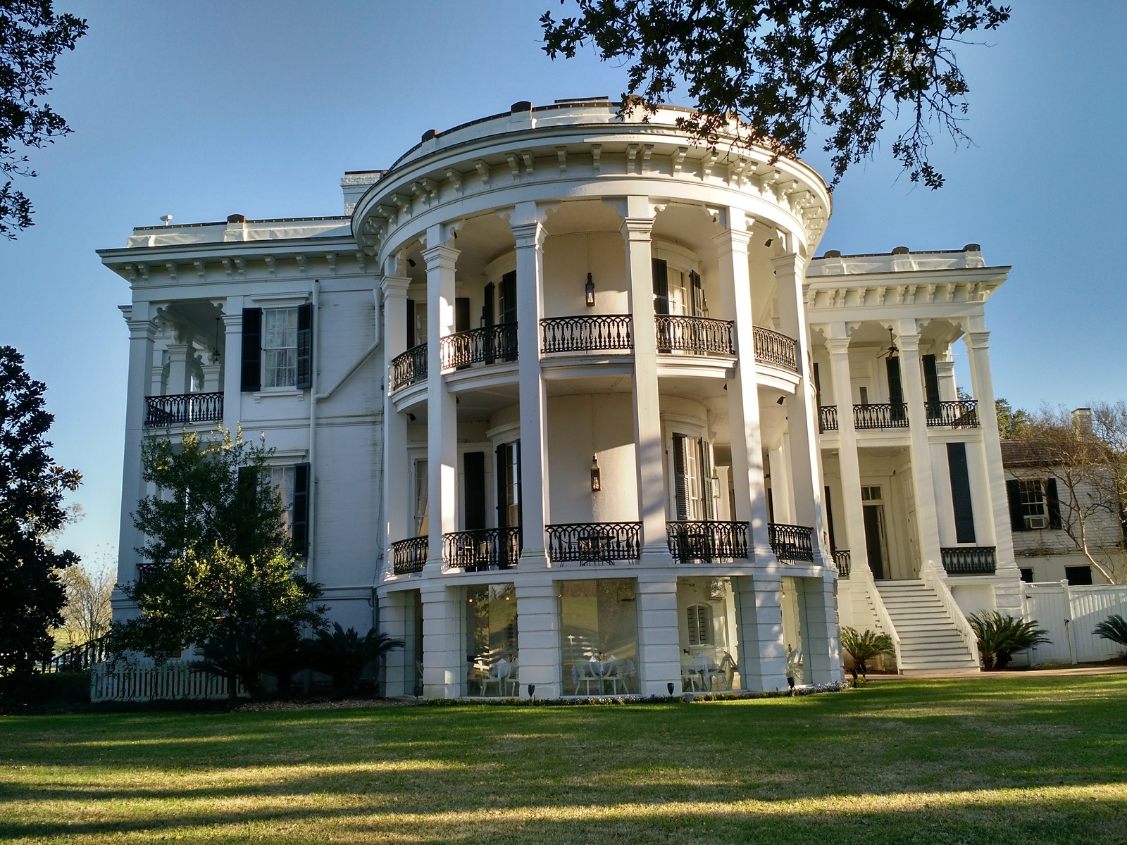 Mansion of wealthy slave owners in Louisiana. House tour. - My, America, USA, Louisiana, Slave owners, Plantation, Slavery, Video