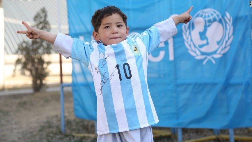 A gift from Messi reached a boy from Afghanistan. - Football, Lionel Messi, Presents, Afghanistan, Charity, Deed, Longpost, Dream