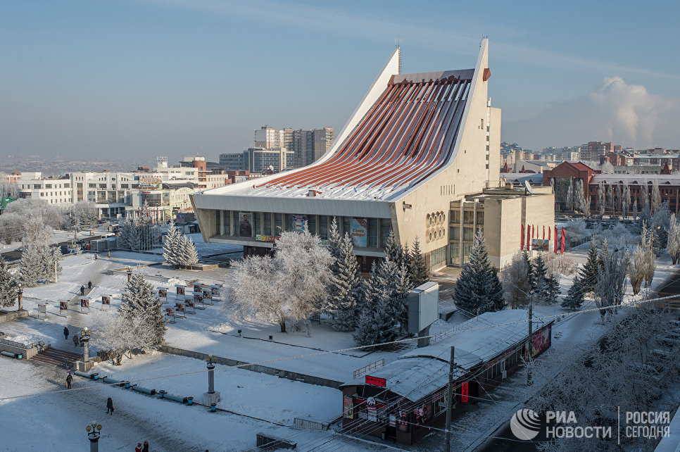 In Omsk, deputies were forbidden to hire their wives and children as assistants - Politics, Russia, Omsk, Prosecutor's office, Officials, Ban, Work, Риа Новости