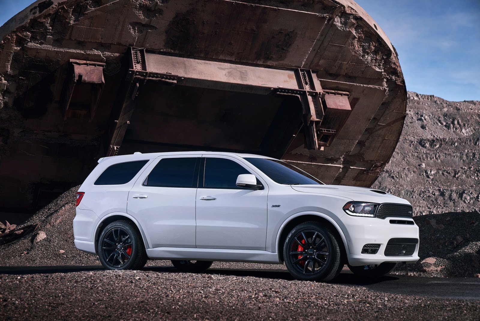 Dodge Durango SRT: 6,4 литра объема и меньше 5 секунд до «сотни» | Пикабу