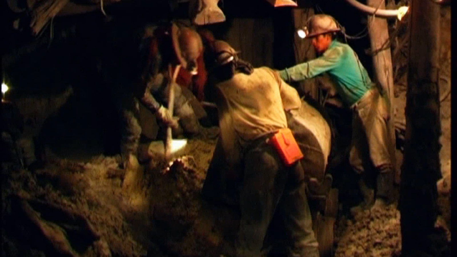 Half a pound of coca and a pound of dynamite, please! Silver mines in Bolivia. - My, Bolivia, Potosi, Dynamite, Mine, Silver, Video, Longpost