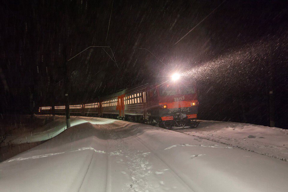 BMO, stop 142 km. - Atmosphere, The photo, Russian Railways, A train