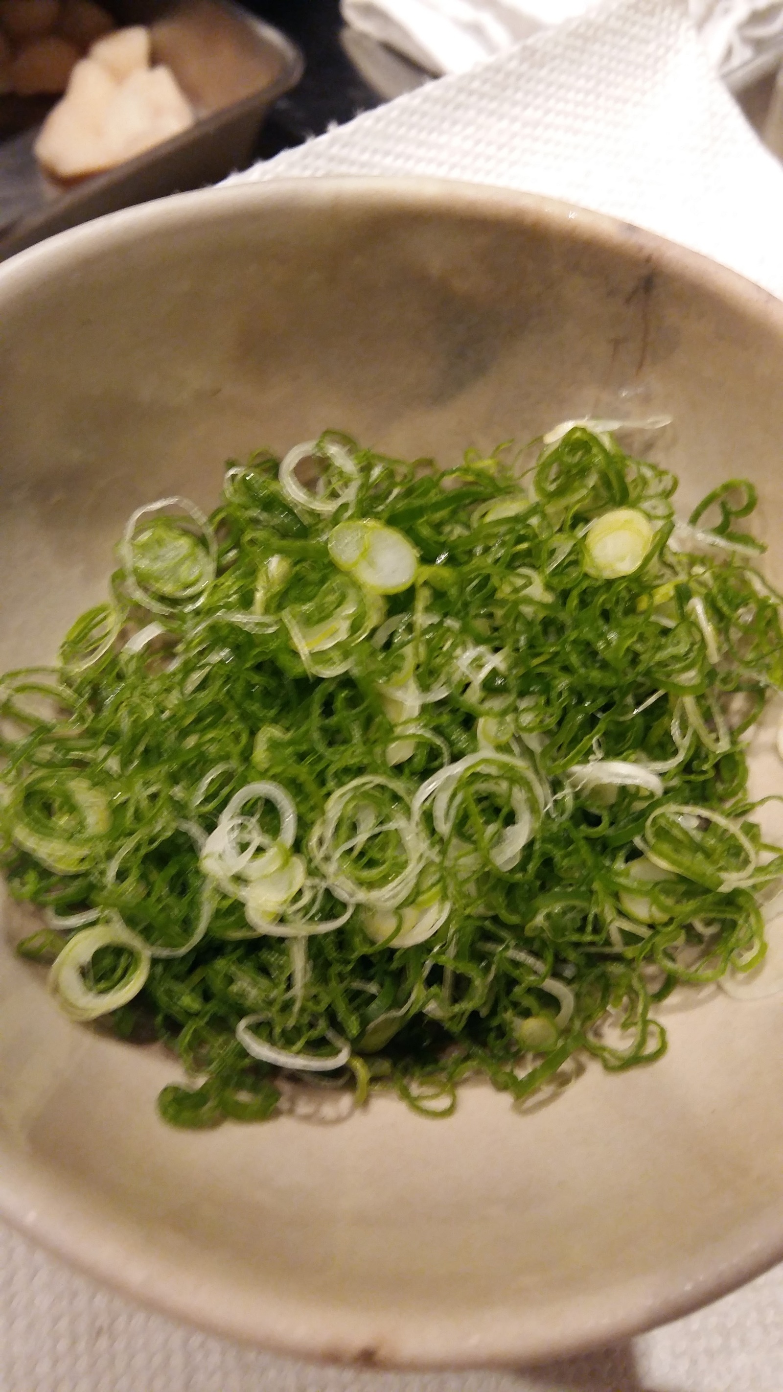 What could be easier than chopping green onions? - My, Onion, , Kitchen, Video, Longpost