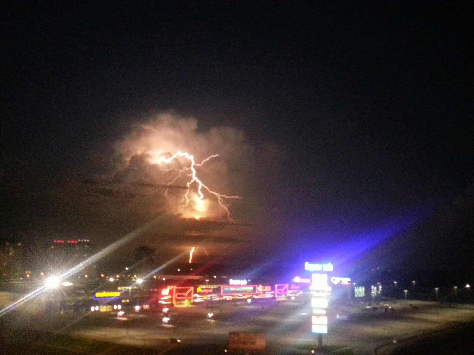 Thunder and lightning - My, Thunderstorm, Lightning, The photo, GIF, Longpost