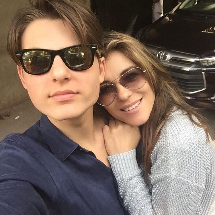 Mother and son - , Elizabeth Hurley, The photo, Girls, Family, Longpost