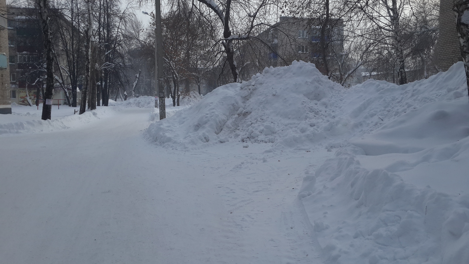 Novouralsk mountains - My, Snow, Housing and communal services, The mountains, Longpost