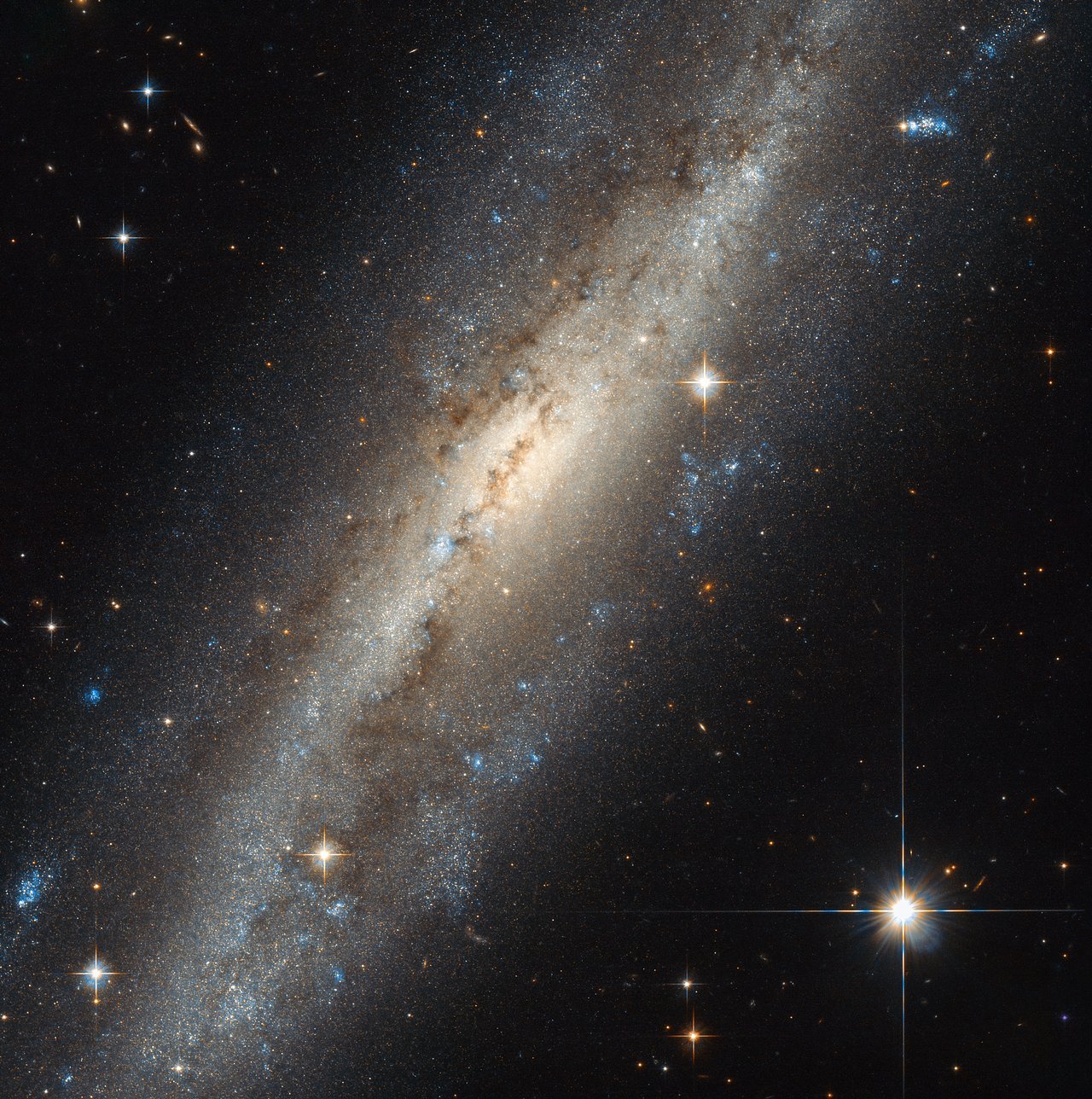 Hubble showed a spiral in the Andromeda galaxy - Hubble telescope, Space, Andromeda