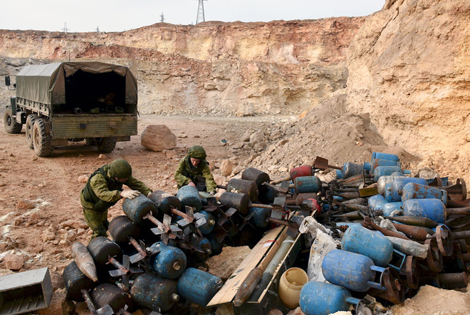 Everyday life of Russian sappers in Aleppo - Russia, Syria, Aleppo, Ministry of Defense of the Russian Federation, Sapper, Work, Longpost, Ministry of Defence