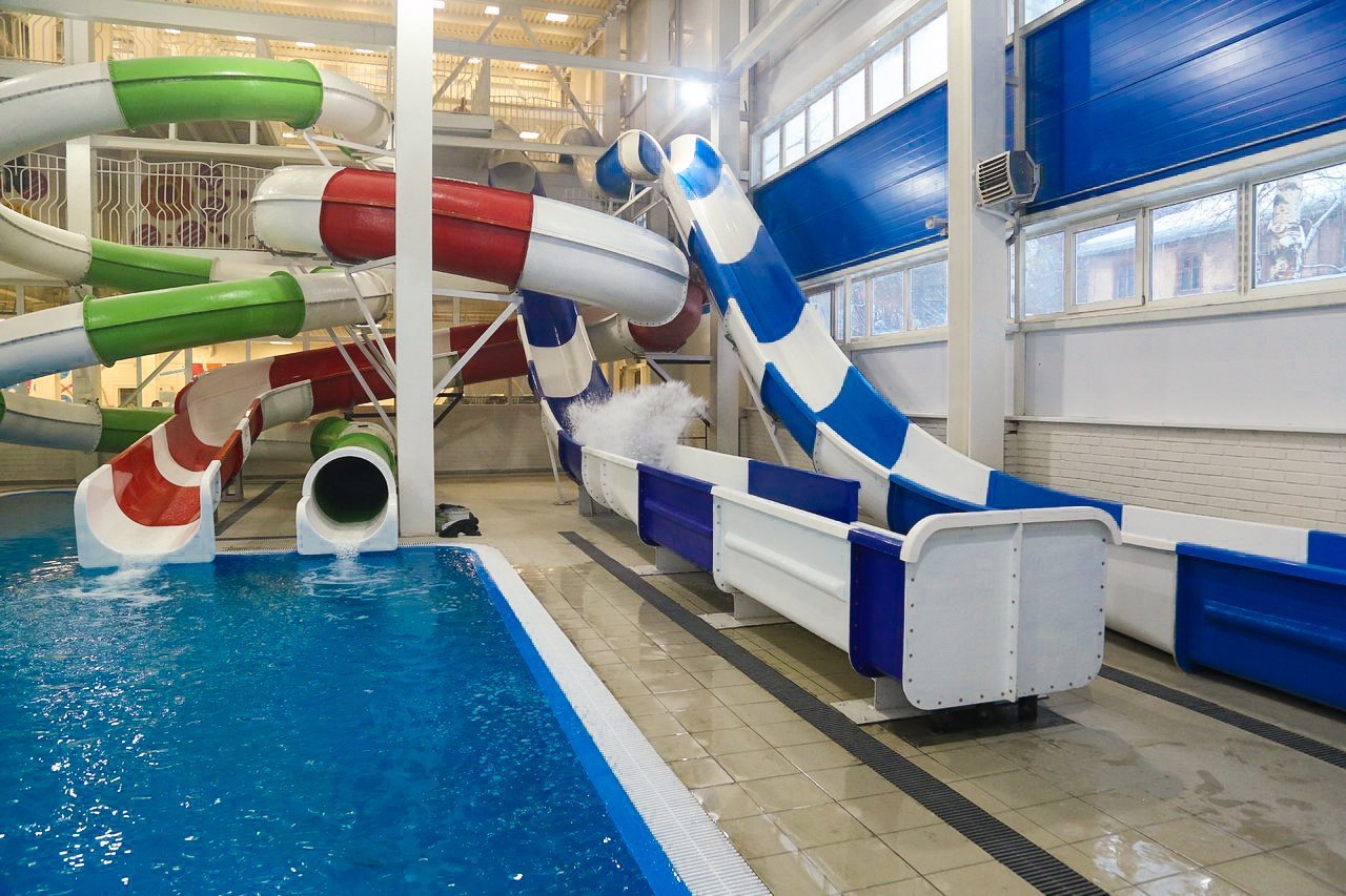 Fun water park...and interesting slides... - Aquapark, Kirov, Slide