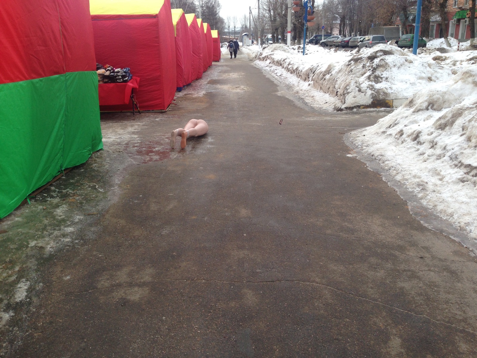 На секнду, уж было подумал, все очень плохо.. - Моё, Внезапно, Манекен, Мама ама криминал, Ноги, Криминал