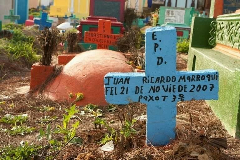 Colored Graves of Guatemala - Cemetery, Death, Guatemala, America, Longpost