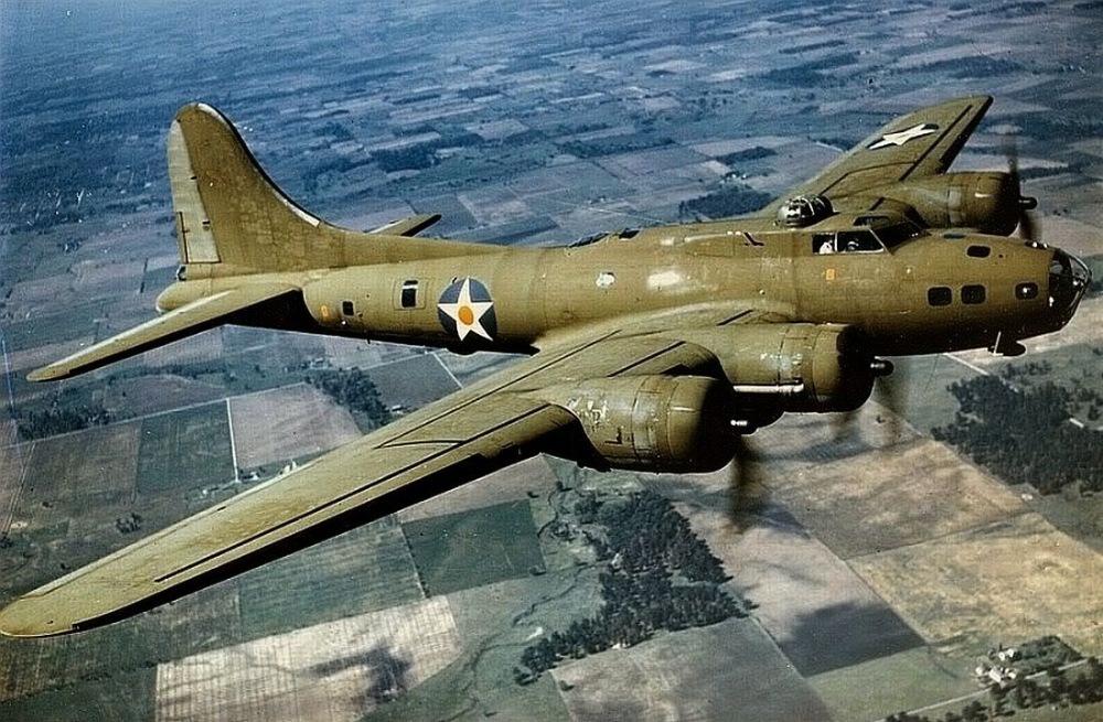 Boeing B-17 Flying Fortress. - Aviation, Boeing B-17, The Second World War, USA, Video, Longpost