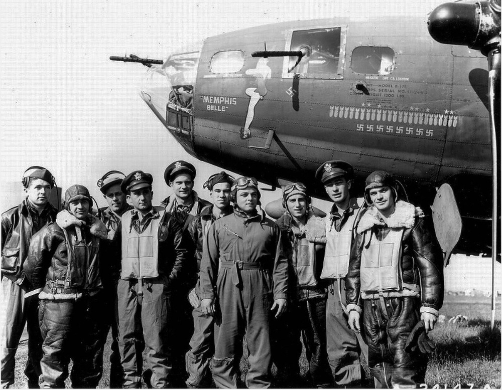 Boeing B-17 Flying Fortress. - Aviation, Boeing B-17, The Second World War, USA, Video, Longpost