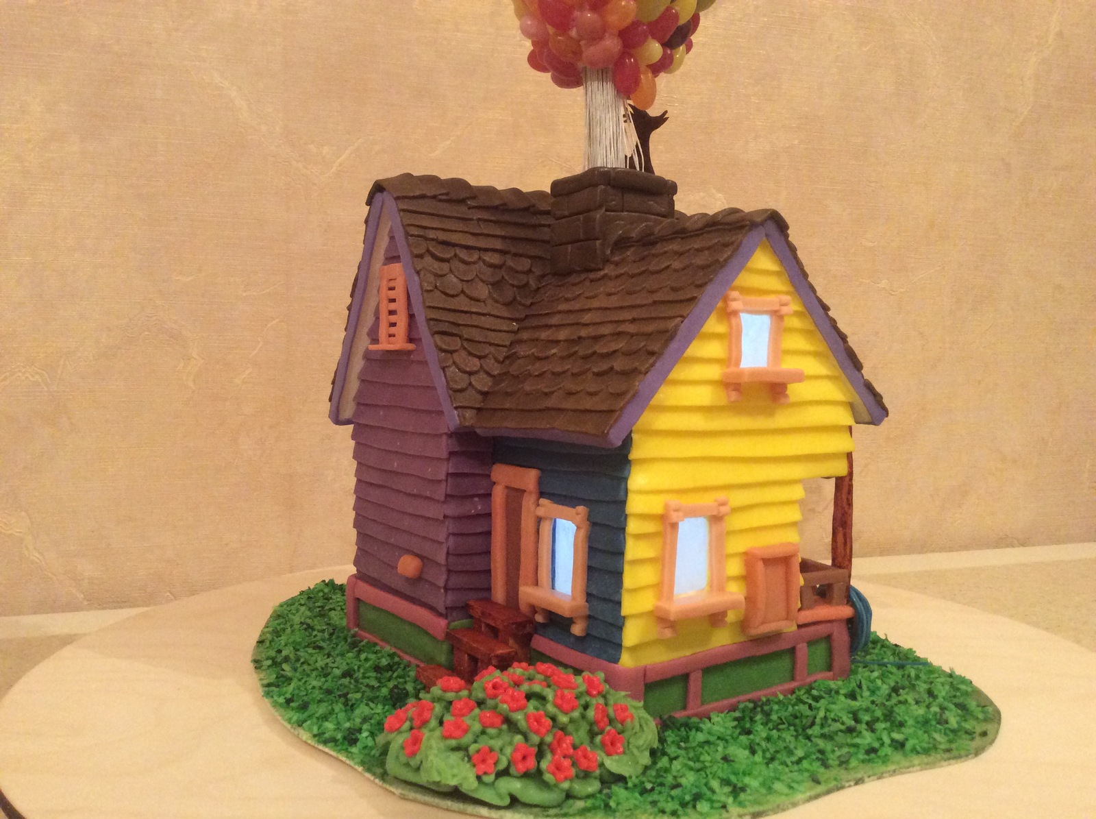 My brother asked me to make him a cake with the house from the cartoon Up for his birthday. - My, Cake, Waterfall, Ball, Children, Holidays, Video, Longpost