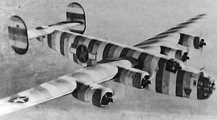 Assembly ships. - Aviation, Technics, The photo, Aviation of the Second World War, Longpost, Bomber, U.S. Aviation