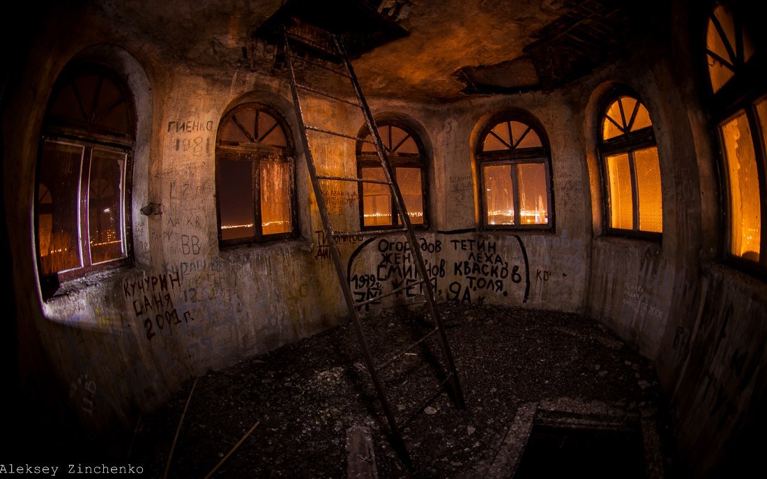 In the attic of one of the Chelyabinsk schools - School, Story, Autograph, Chelyabinsk, 1979