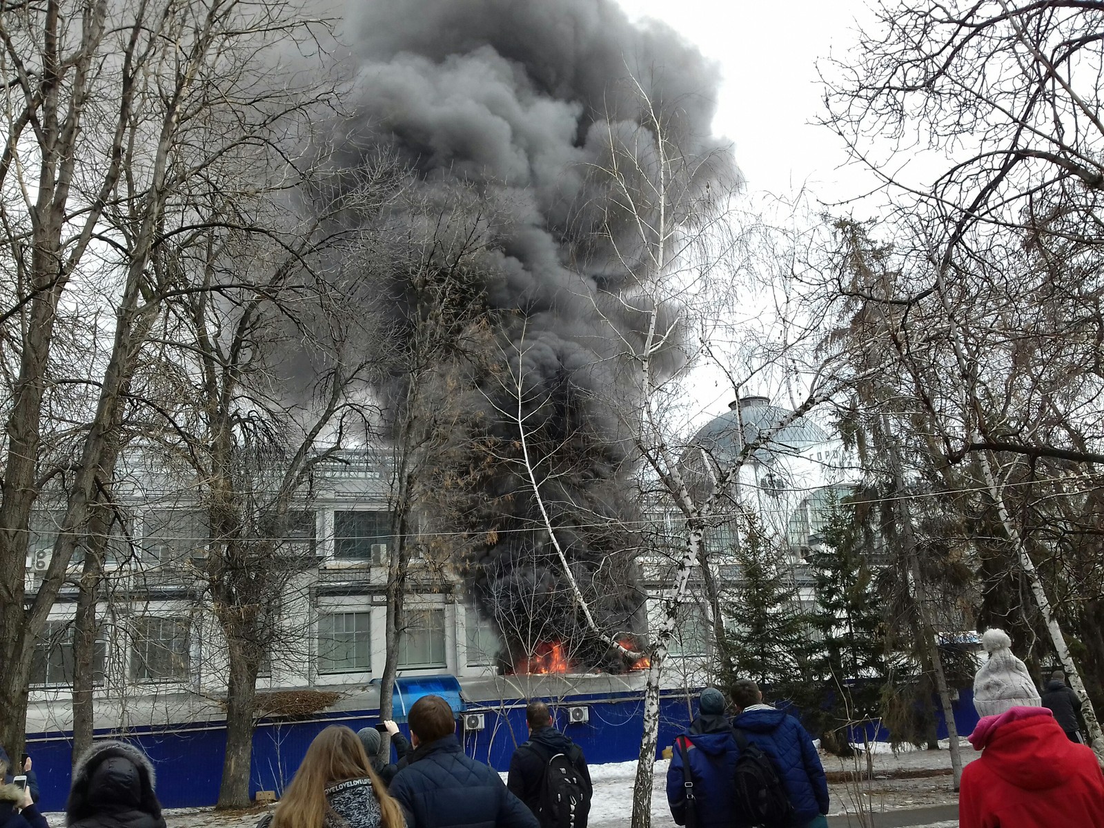 Пожар г.Саратов 04.03.17 городской рынок - Моё, Пожар, Саратов, Длиннопост