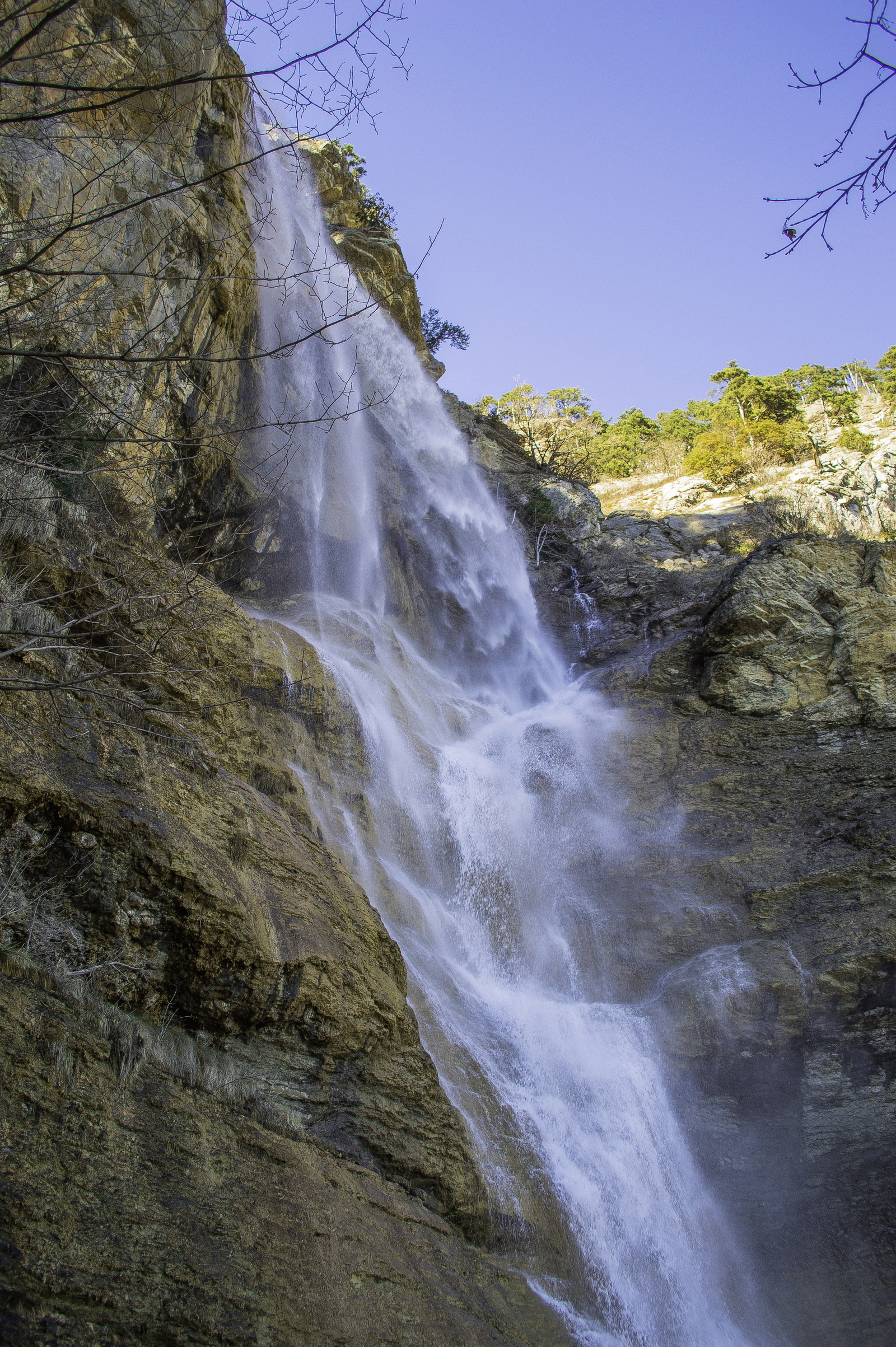 March 5th at Wuchang-Su. - My, Wuchang-Su, Waterfall, The photo, Yalta, Pipe, Longpost