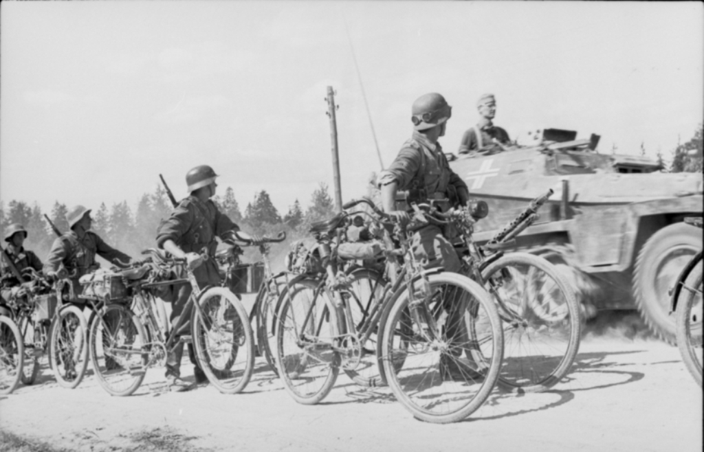 Bike: military side - A bike, Army, 20th-21st centuries, Longpost