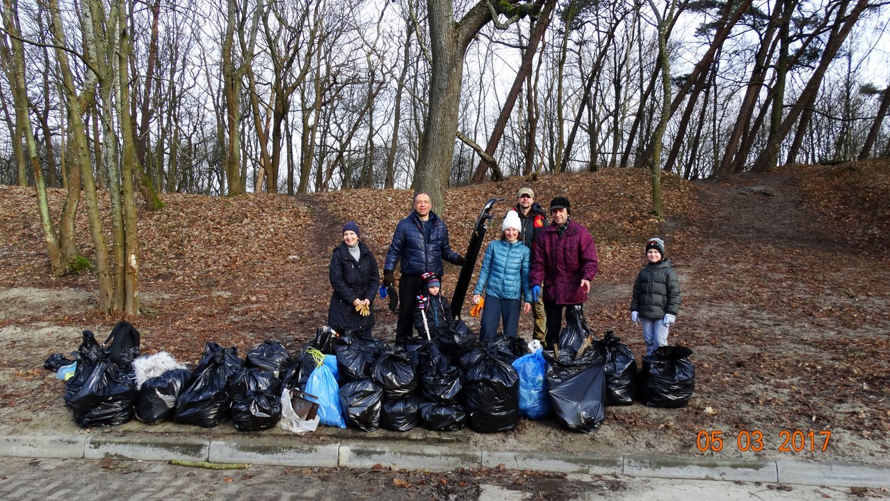 Zelenograd residents have again cleared the beach of debris. - Sea, , Kaliningrad region, Purity, Volunteers, Order, Baltic Sea, Volunteering, Longpost