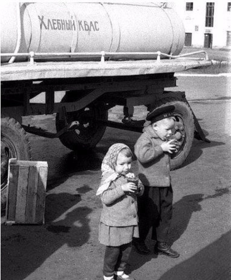 Bread kvass. - Kvass, Children, The photo