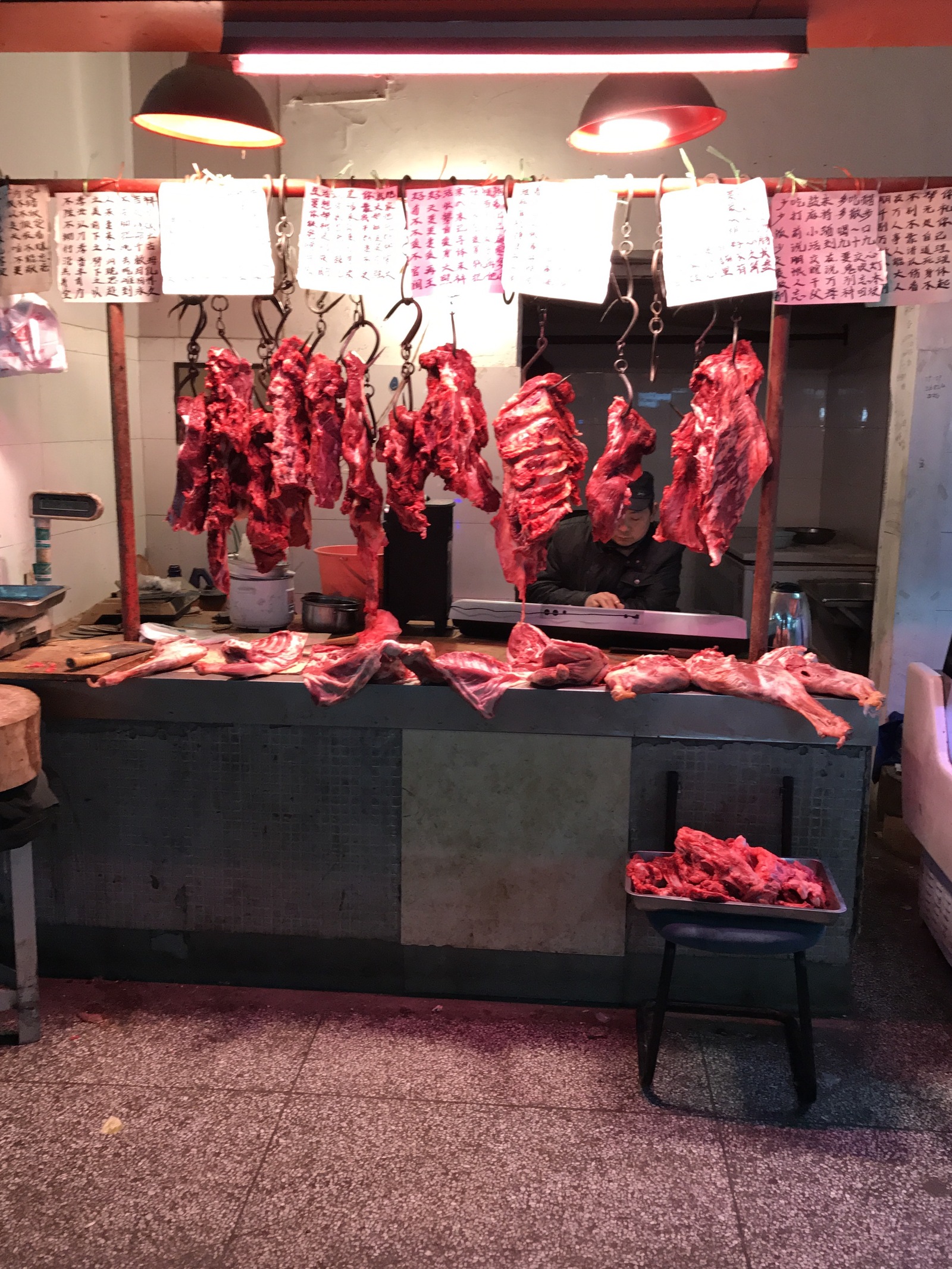 When you are a butcher and a romantic at heart - My, China, Nanking, Market, Romantic, Longpost, Romance