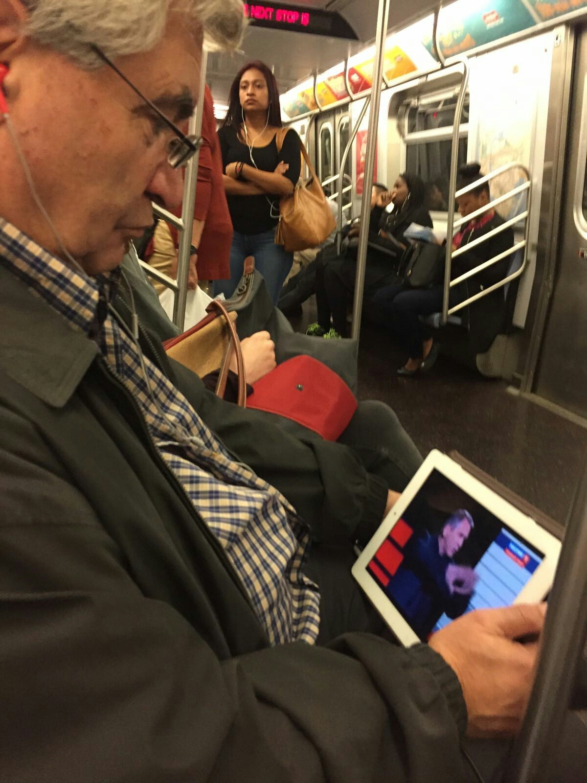 Somewhere in the New York subway. - Vladimir Soloviev, Yearning