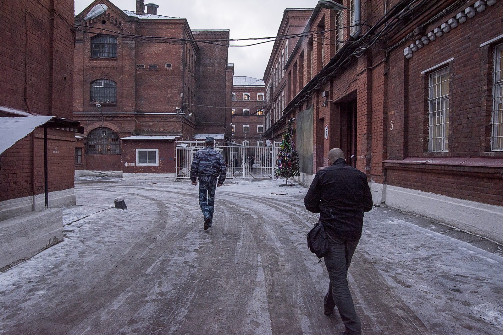 Those Crosses. - My, , Jail, , Prison, Saint Petersburg, Camera, , Detention Unit, Longpost, Prison Crosses