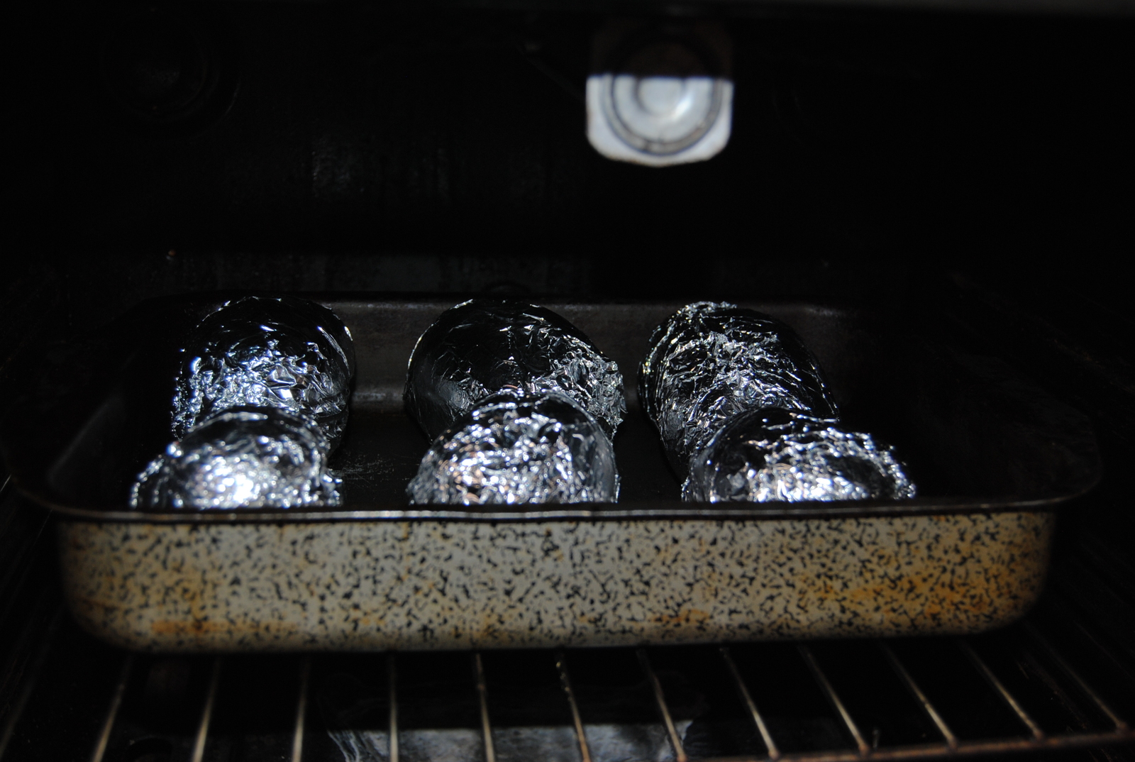 Budget dinner. Oven-baked potatoes with bacon and onions. - My, Dinner, Potato, Salo, Yummy, Amateur, Longpost