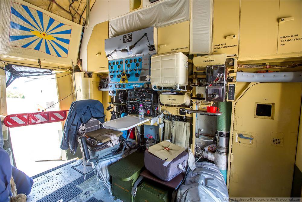 What's inside the IL-76? - Aviation, IL-76, IL-76MD, The photo, Airplane, Longpost