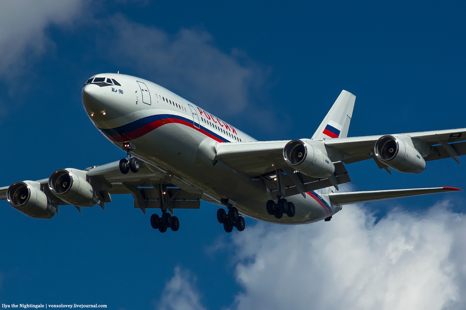 IL-96 in Vnukovo - My, IL-96, Vnukovo, Aviation, The photo, Longpost