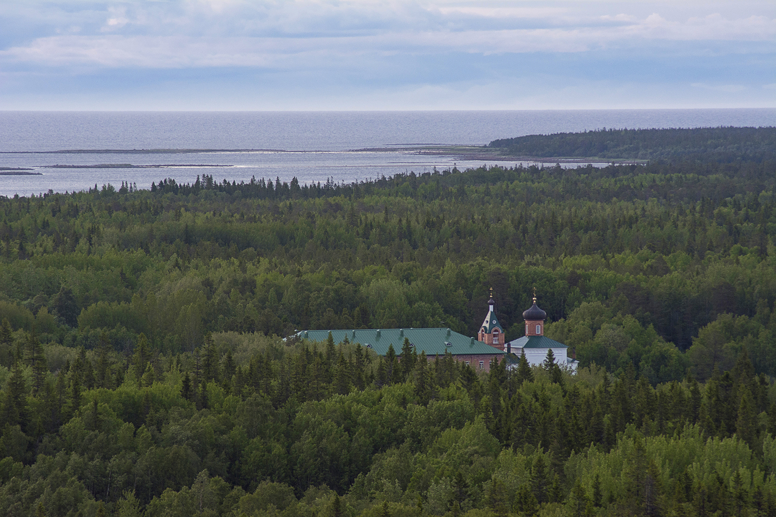 Lighthouse on Sekirnaya Hill: mundane and spiritual. - My, Solovki, Lighthouse Temple, Lighthouse, , Solovetsky Monastery, , The photo, White Sea, Longpost