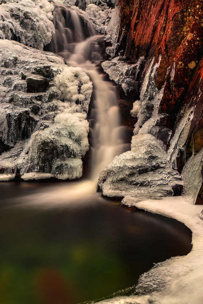 Water down the flying post. - The photo, Waterfall, The rocks, The mountains, Water, Forest, Nature, Longpost, GIF