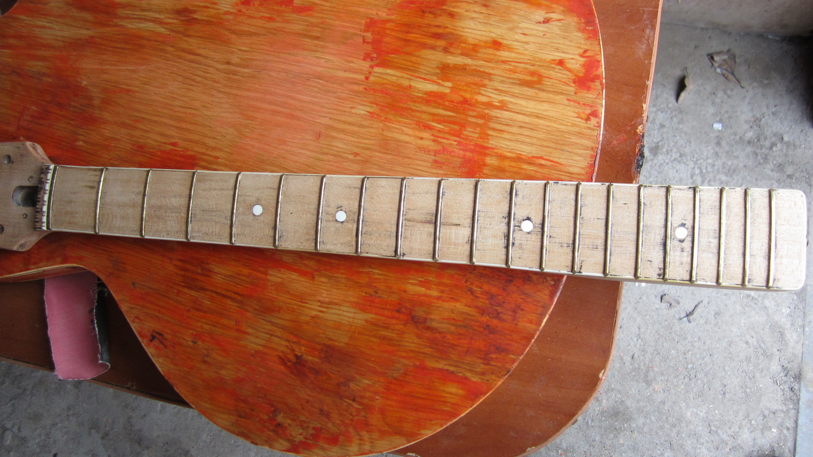 How do I restore a guitar? - My, Rukozhop, Guitar, Restoration, Longpost