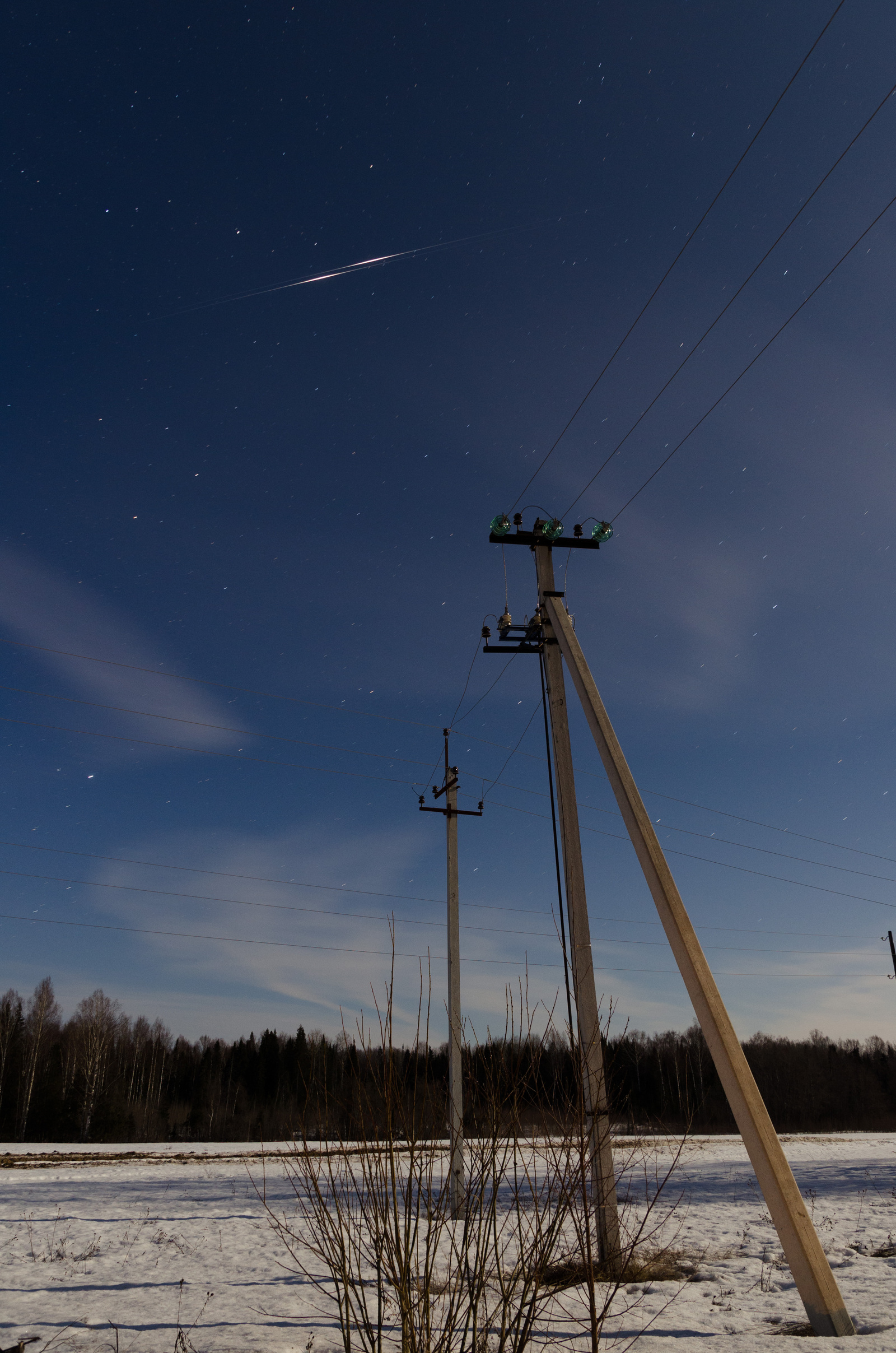 Double flash of Iridium, another flash and the Moon - My, Space, Astrophoto, Iridium, moon, Longpost