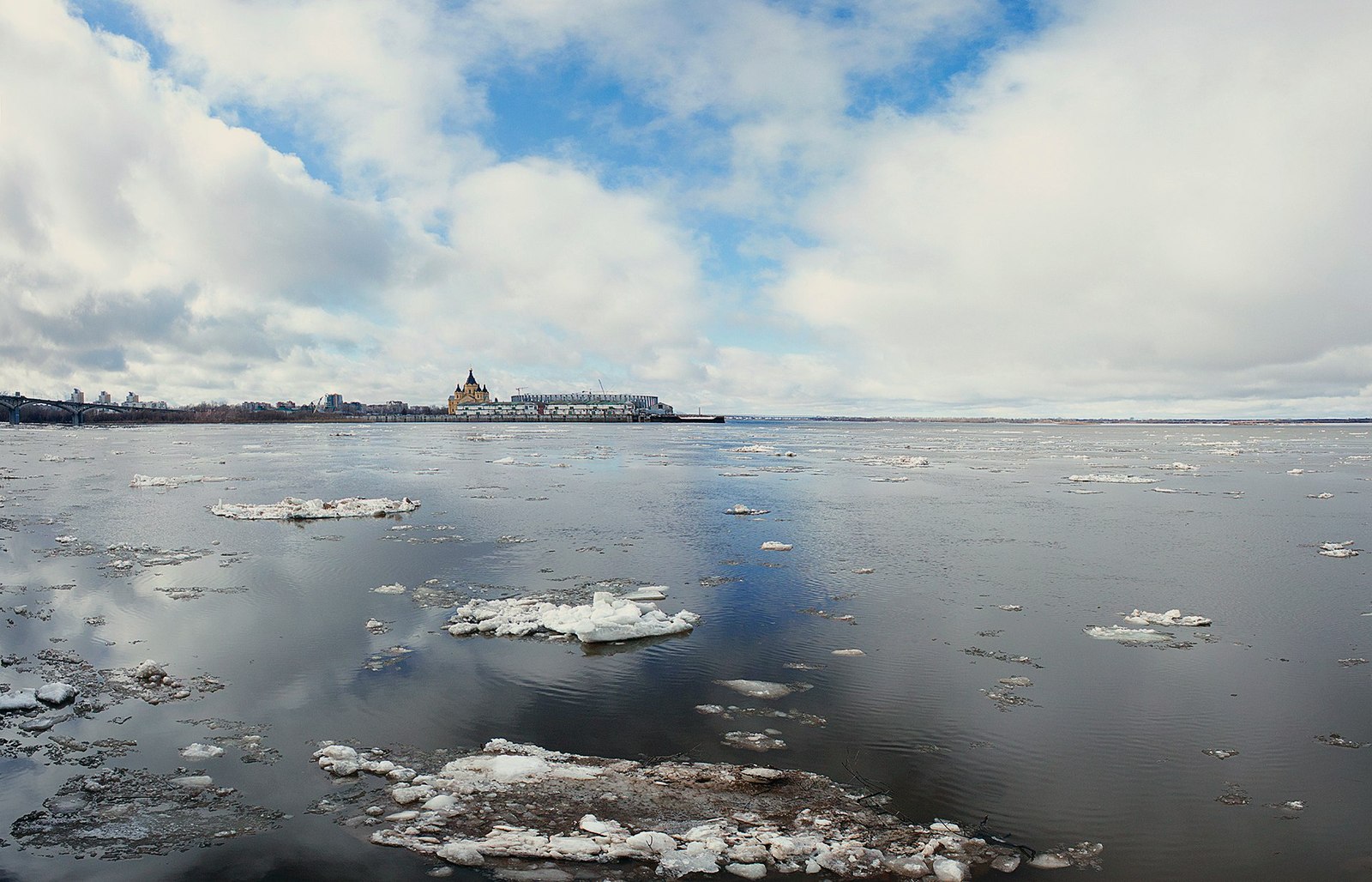 Nizhny Novgorod, waiting for the summer and the stadium - My, Nizhny Novgorod, 2018 FIFA World Cup, Volga river