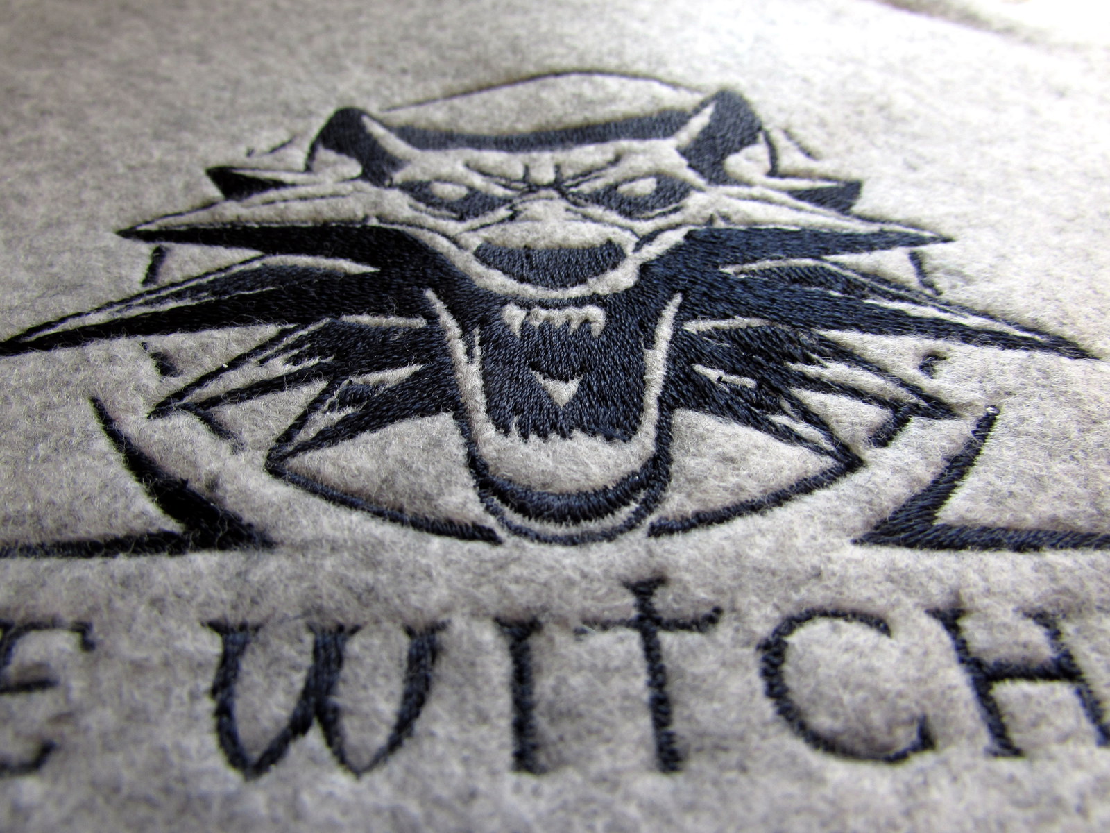 Logo The Witcher - My, Witcher, The Withcher, Stripe, Felt, Needlework, Embroidery, Computer embroidery, Longpost